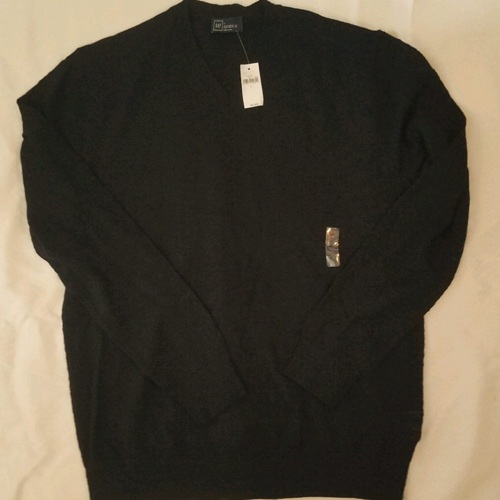 Gap V-neck Sweater